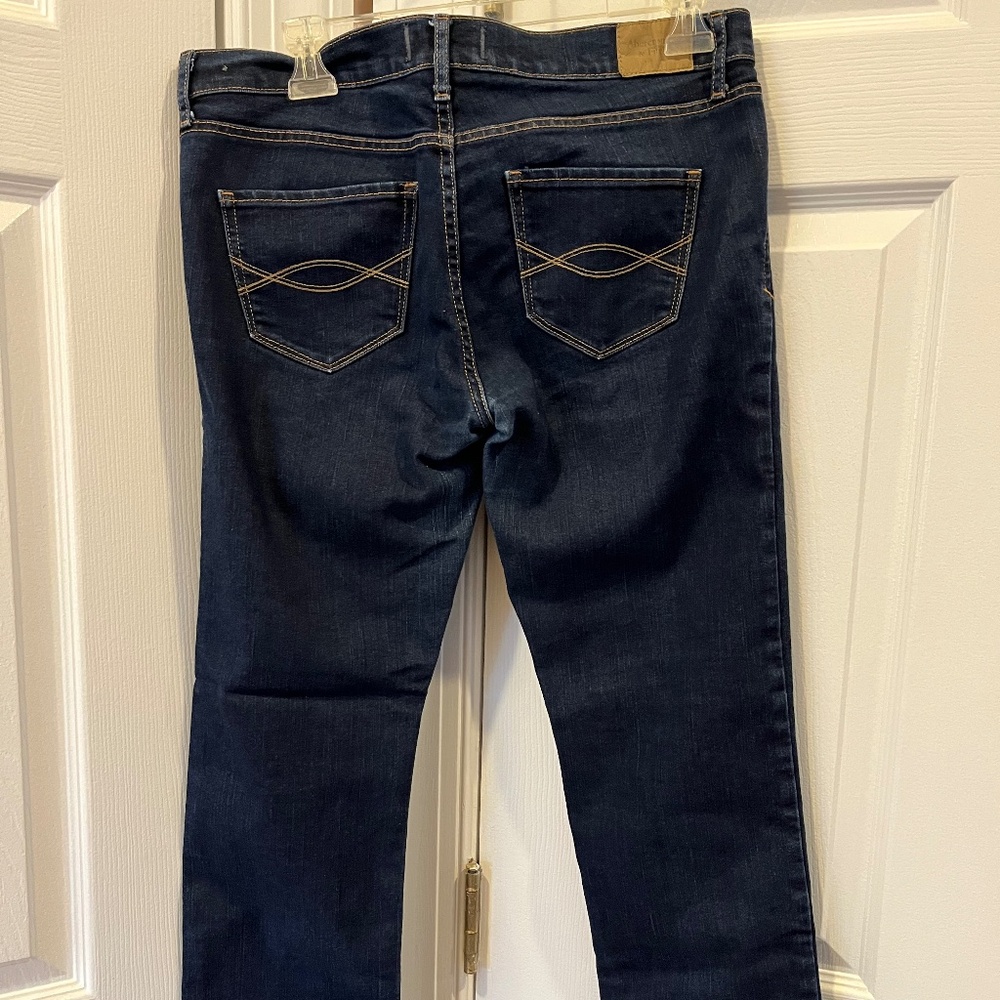Abercrombie & Fitch Size 8R Straight Leg Jeans